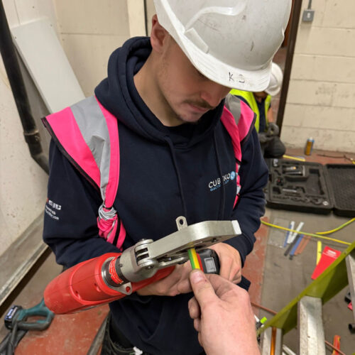 Kaiden - Electrician - Cubeko